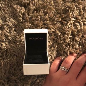 Pandora ring